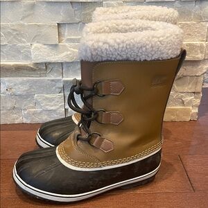 Sorel Brown and Black Winter Boots with Shearling Lining